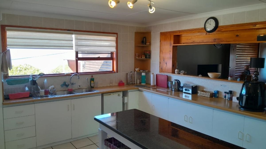 3 Bedroom Property for Sale in Dana Bay Western Cape